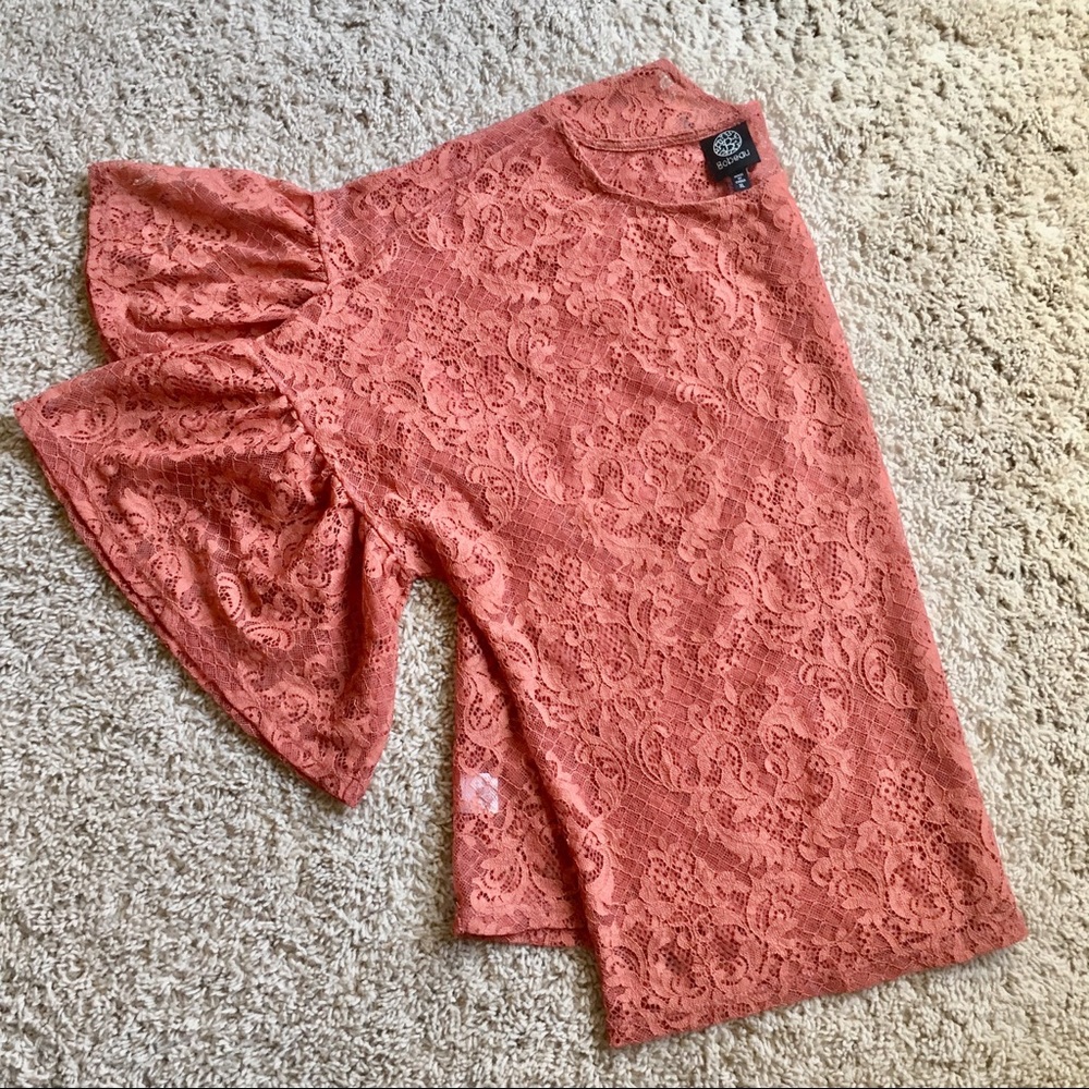 Lace Bell Sleeve Top
